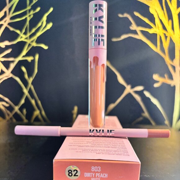 Kylie cosmetics lip kit in the shade dirty peach NIB - Picture 1 of 2